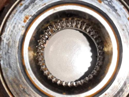 Left front steering knuckle VW EOS (1F7, 1F8) 1.4 TSI | BP20679638M25 - Image 2