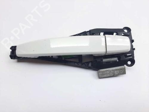 Used Front right exterior door handle Front right exterior door handle CHEVROLET CRUZE Hatchback (J305) 2.0 CDI (163 hp) 9263729 9263729