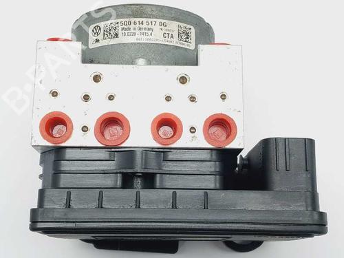 Used ABS pump ABS pump SKODA SUPERB III (3V3) [2015-2024] 17586304 17586304