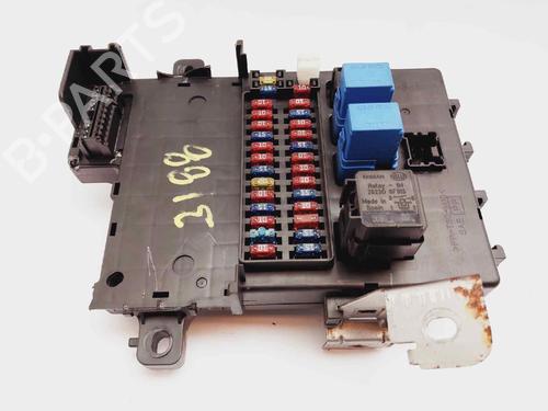 Used Fuse box Fuse box NISSAN TERRANO II (R20) 2.7 TDi 4WD (125 hp) 15067201 15067201