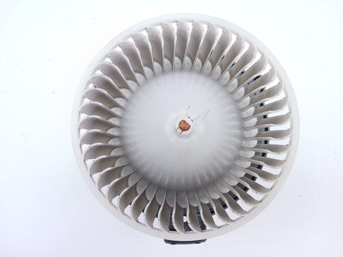 Used Heater blower motor MAZDA CX-3 (DK) 2.0 SKYACTIV-G (DK5W, DK6W) (120 hp) 27533380