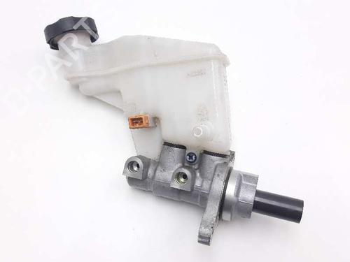 Used Brake master cylinder Brake master cylinder HYUNDAI i30 (GD) 1.6 CRDi (110 hp) 9260716 9260716