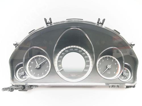 Used Instrument cluster MERCEDES-BENZ E-CLASS Coupe (C207) E 250 CGI (207.347) (204 hp) 21771176