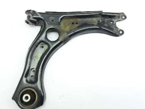 Used Right front suspension arm Right front suspension arm VW POLO VI (AW1, BZ1, AE1) 1.0 TSI (95 hp) 9231371 9231371