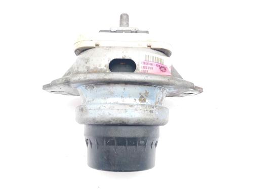 Used Engine mount LAND ROVER RANGE ROVER III (L322) [2002-2012]  20683237