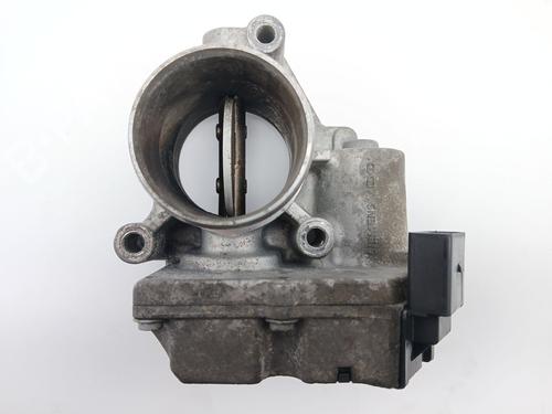 Used Throttle body NISSAN INTERSTAR Van (X70) dCi 120 (120 hp) 31065364