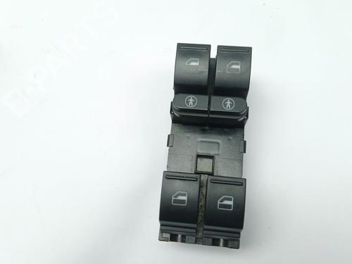 Pulsantiera anteriore sinistra VW TOUAREG (7LA, 7L6, 7L7) 2.5 R5 TDI (174 hp) 29156419