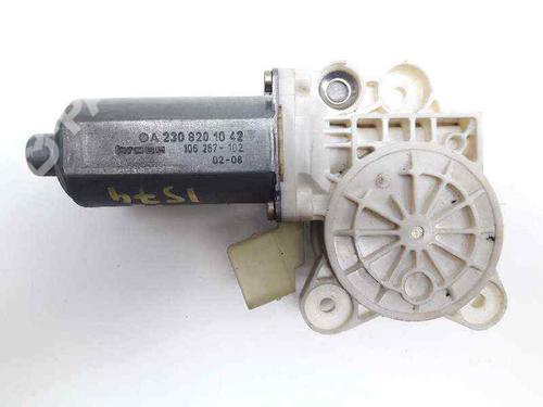 Used Left front window motor MERCEDES-BENZ CLK (C209) [2002-2010]  4957734