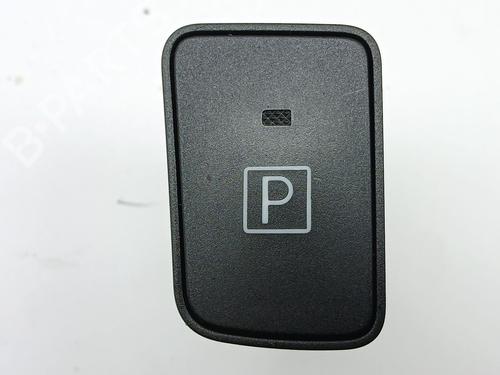 BP30728136I18 main image