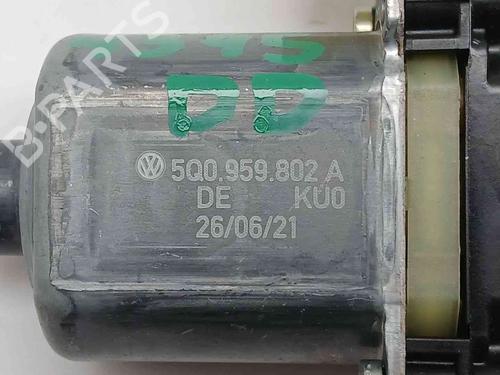 Right front window motor VW GOLF VIII (CD1, DA1) | BP36991428E20 - Image 3