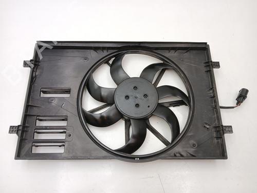 Used Radiator fan Radiator fan SKODA OCTAVIA III Combi (5E5, 5E6) 1.5 TSI G-TEC (130 hp) 35723716 35723716