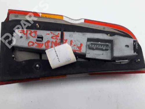 Right taillight FORD MONDEO I (GBP) 2.0 i 16V | BP4816211C35 