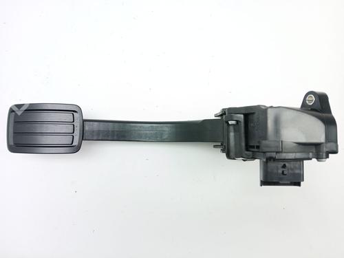 Used Pedal Pedal PEUGEOT 308 II (LB_, LP_, LW_, LH_, L3_) 1.2 THP 130 (131 hp) 29886571 29886571
