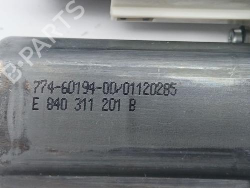 Right front window motor VW SCIROCCO III (137, 138) 2.0 TDI | BP27358125E20 
