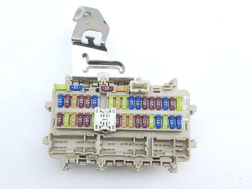 Used Fuse box Fuse box 20680604 20680604