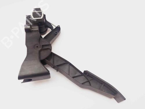 Pedal Pedal MERCEDES-BENZ A-CLASS (W169) A 180 CDI (169.007, 169.307) (109 hp) 1633624 1633624
