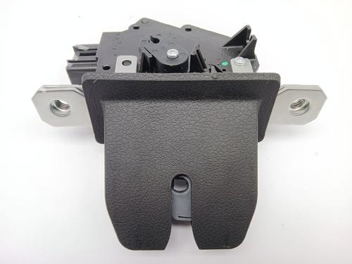 tailgate-lock-mg-mg-zs-suv-azs1-2017-23430620 main image