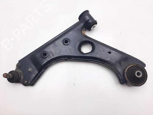 left-front-suspension-arm-opel-corsa-e-x15-2014-9260686 main image