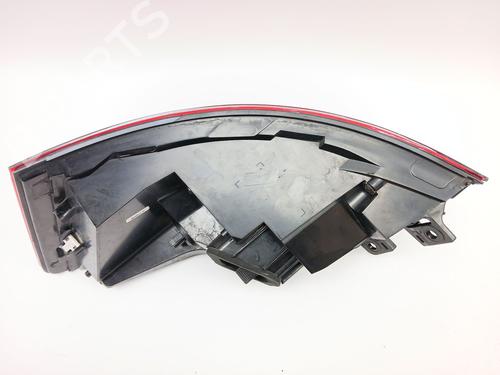 Venstre baglygte SKODA SUPERB III (3V3) 2.0 TDI | BP29885447C34