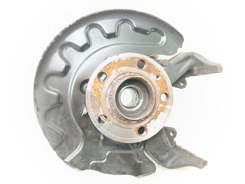 Used Right front steering knuckle AUDI A1 Sportback (8XA, 8XF) [2011-2019]  28071793