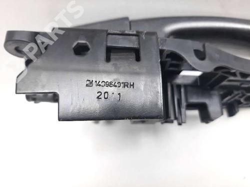 Front right exterior door handle OPEL ASTRA J Sports Tourer (P10) 1.7 CDTI (35) | BP9261393C129 