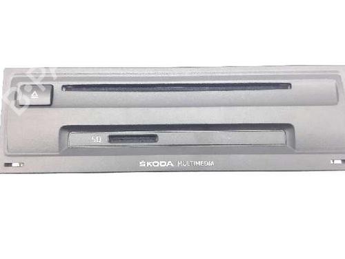 radio-skoda-octavia-iii-combi-5e5-5e6-14-tsi-5e0035819a-2012-2013-2014-2015-2016-2017-2018-2019-2020-9224217 main image