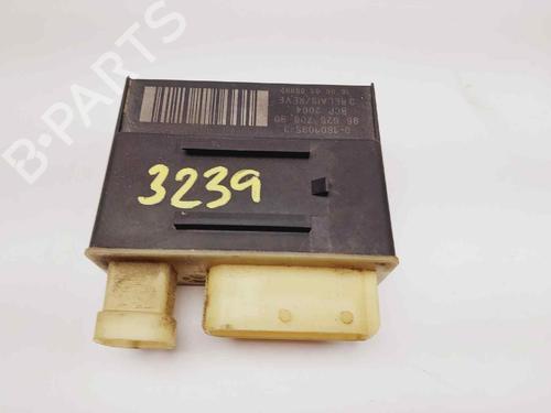 Used Electronic module Electronic module PEUGEOT 308 SW II (LC_, LJ_, LR_, LX_, L4_) [2014-2021] 20684274 20684274