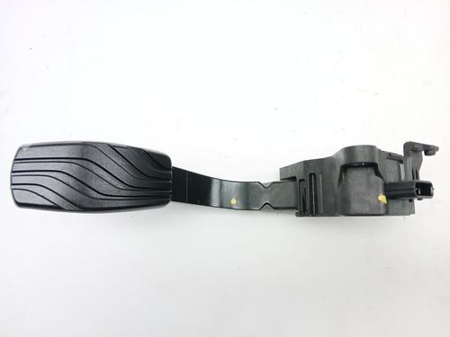 pedal-dacia-sandero-iii-2021-30109138 main image