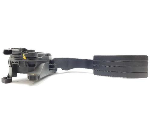 pedal-dacia-sandero-ii-180022703r-2012-20687145 main image