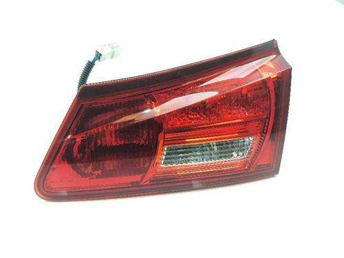 Used Right taillight Right taillight LEXUS IS II (_E2_) 220d (ALE20) (177 hp) 9533784 9533784