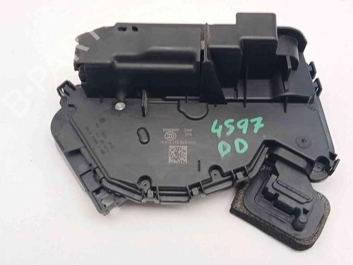 front-right-lock-seat-ateca-kh7-khp-2016-40013723 main image