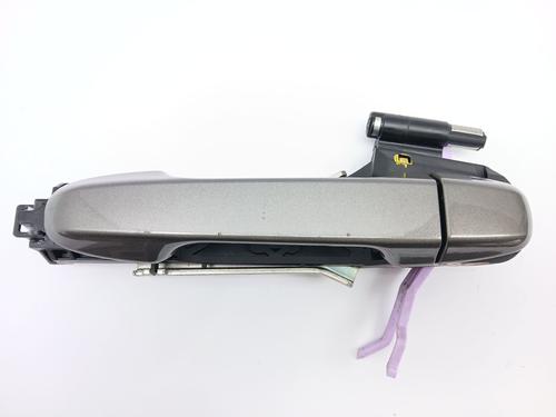 rear-left-exterior-door-handle-toyota-auris-_e18_-2012-2013-2014-2015-2016-2017-2018-2019-25439714 main image