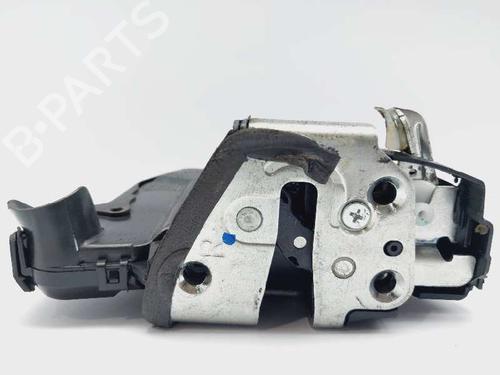 Used Front right lock TOYOTA AURIS (_E18_) [2012-2018]  20686437