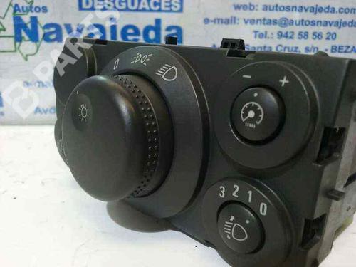 Used Headlight switch OPEL ASTRA H (A04) [2004-2014]  4384273