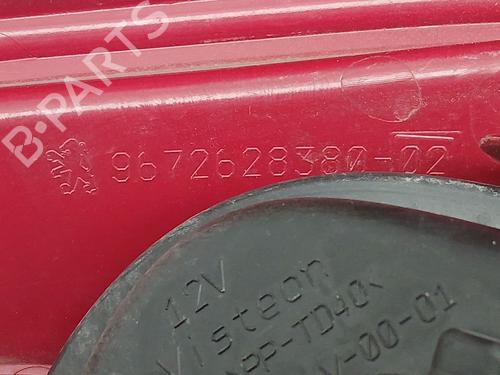Right taillight PEUGEOT 208 I (CA_, CC_) 1.2 VTI 82 | BP31992942C35 