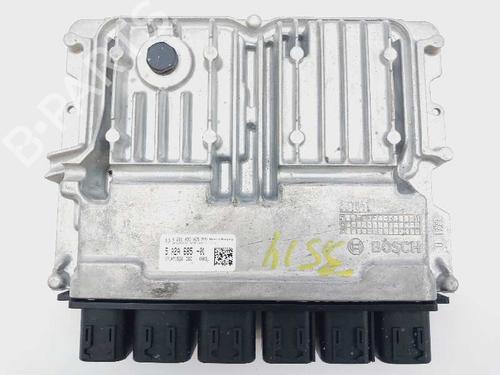 Used Engine control unit (ECU) Engine control unit (ECU) BMW 1 (F40) [2019-2026] 18569886 18569886