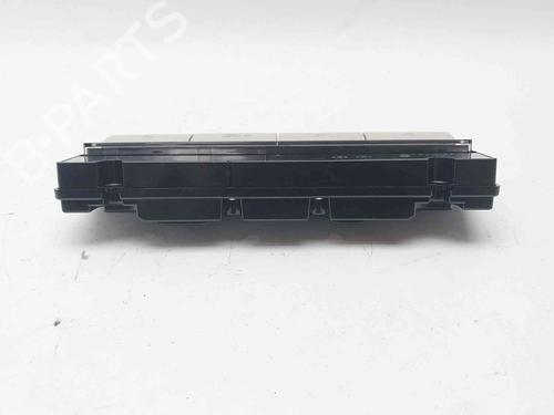 Interior roof light MAZDA CX-30 (DM) SKYACTIV-G M Hybrid AWD | BP38647210I8 - Image 3