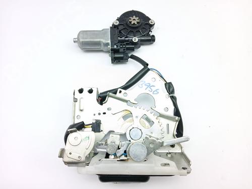 BP27614997C101 main image