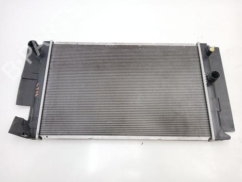 Used Water radiator Water radiator TOYOTA VERSO (_R2_) 1.6 (ZGR20_, ZGR20R) (132 hp) 32325913 32325913