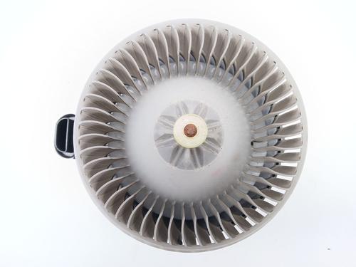 Used Heater blower motor TOYOTA AURIS Estate (_E18_) 1.8 Hybrid (ZWE186_, ZWE186R, ZWE186H) (136 hp) 30728133