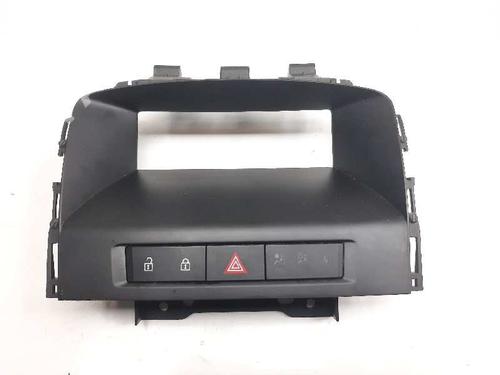 Used Warning switch OPEL ASTRA J Sports Tourer (P10) 1.7 CDTI (35) (125 hp) 9261430