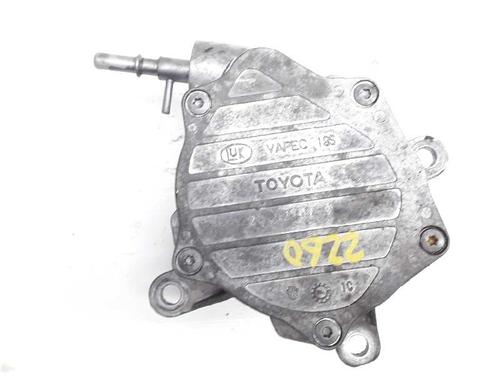 Used Vacuum pump TOYOTA AVENSIS Estate (_T25_) 2.2 D-4D (ADT251_, ADT251R) (150 hp) 7170419