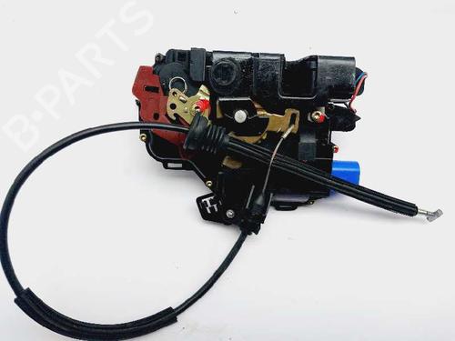 Fechadura trás direita Fechadura trás direita SKODA FABIA I (6Y2) 1.2 (64 hp) 20684612 20684612