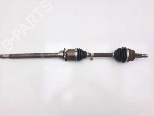 Used Right front driveshaft Right front driveshaft 8270718 8270718