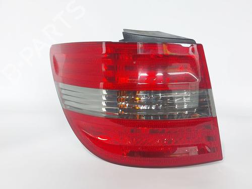 Used Left taillight Left taillight MERCEDES-BENZ B-CLASS Sports Tourer (W245) B 180 CDI (245.207) (109 hp) 32786233 32786233