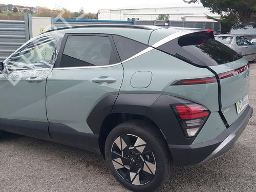 Rear center light HYUNDAI KONA SUV Van (OS, OSE, OSI) 1.6 GDi Hybrid | BP32035074I39 