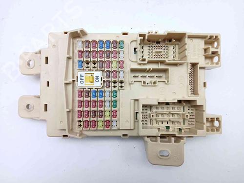 Used Fuse box Fuse box 37427771 37427771