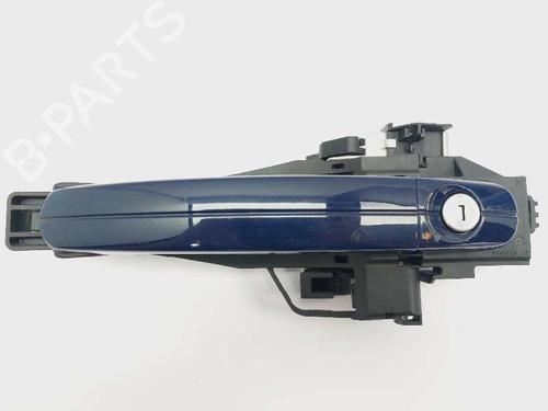 Used Front left exterior door handle FORD FOCUS III [2010-2020]  20685305