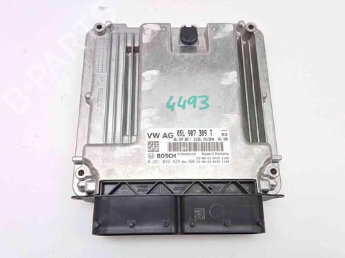 engine-control-unit-ecu-vw-touran-5t1-2015-38749950 main image