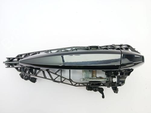 Venstre foran utvendig håndtak BMW X1 (F48) sDrive 18 d (150 hp) 26169953